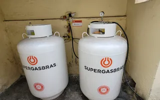 Comércio e Serviços