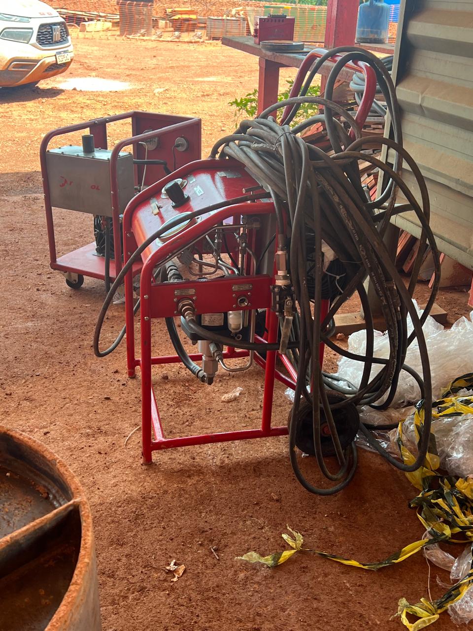 Conjunto de equipamento e conexões para ensaio hidrostático